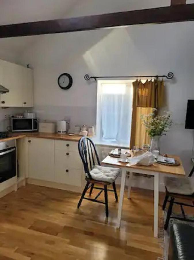 Birch Cottage With Private Wood Fire Hot Tub Harrietsham Luaran gambar